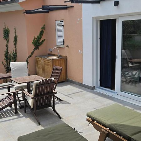 Apartment Maya Near The Beach Премантура Экстерьер фото
